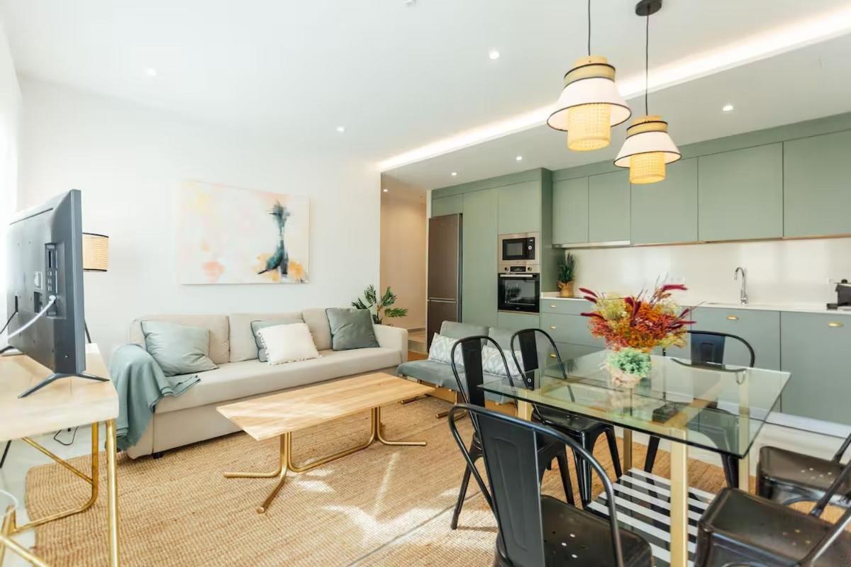 Апартаменты Reformed And Comfy- 2Bd 2Bth- Arenal Севилья Экстерьер фото