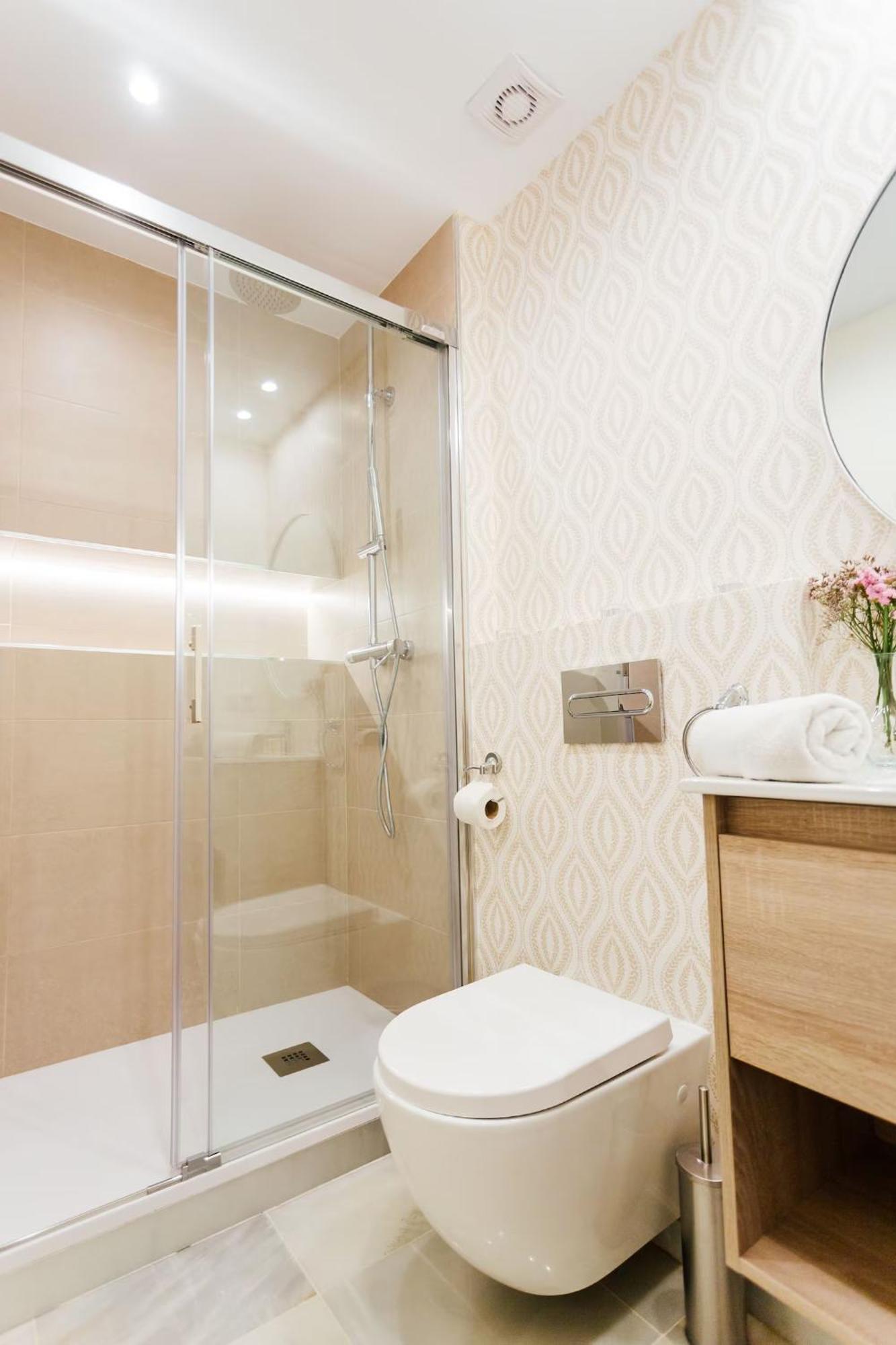 Апартаменты Reformed And Comfy- 2Bd 2Bth- Arenal Севилья Экстерьер фото